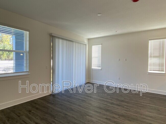 Building Photo - 5205 Eggleston Ave