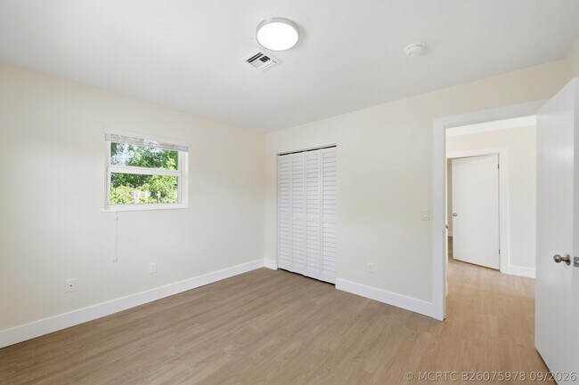 Building Photo - 351 Wickline Blvd
