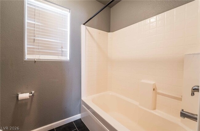 Building Photo - 5221 Coral Hills St