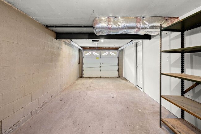 Building Photo - AVAILABLE JULY 1ST! Don't miss this STUNNING & UPDATED 3 bedroom in Baldwin!