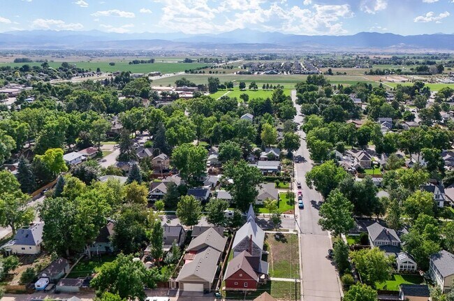 Building Photo - 730 6th St