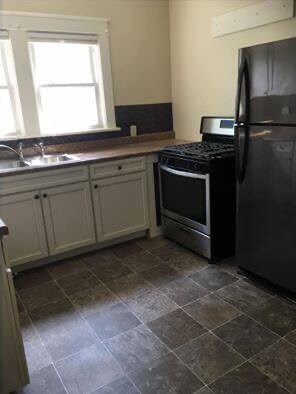 Kitchen - 928 W Gray St