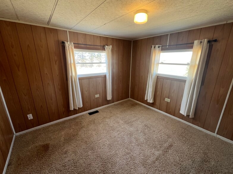 Building Photo - 28207 County Road 79