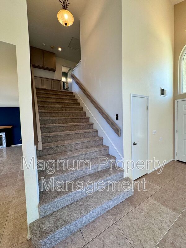 Building Photo - 24453 Jacarte Dr