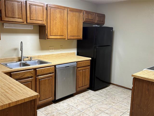 Building Photo - 4748 Veronica Cir