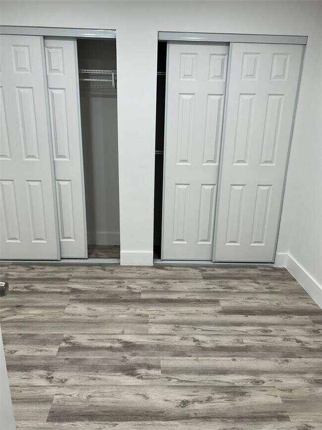 Building Photo - 3610 N 56th Ave