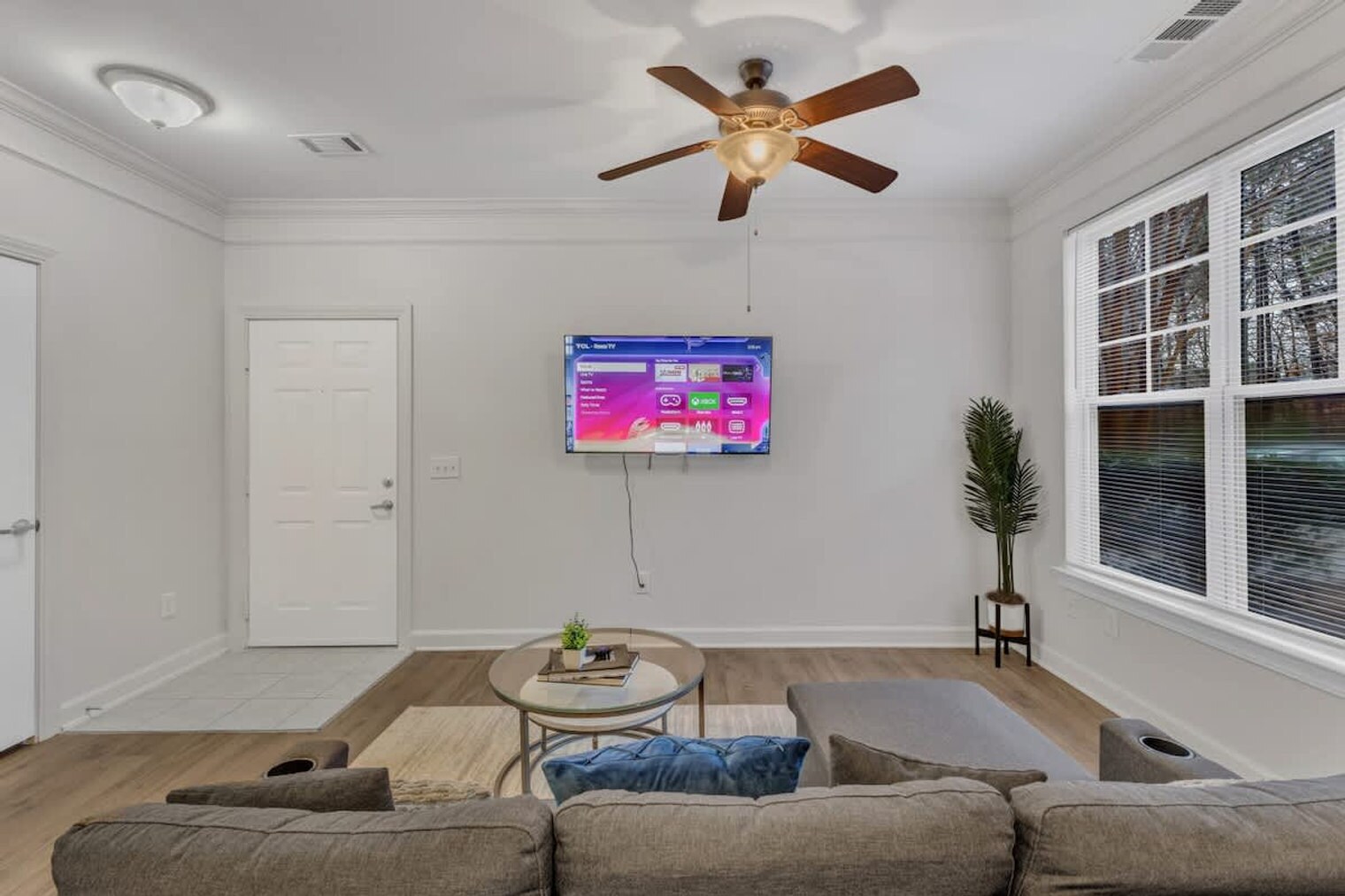 Building Photo - 7617 Almaden Way