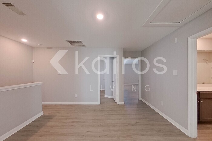 Building Photo - 5611 Littoral Rd