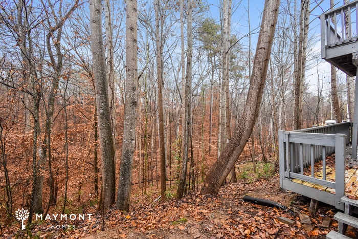 Building Photo - 329 Hillcrest Ln