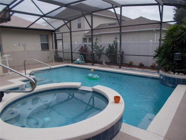 Building Photo - 2348 Wild Tamarind Blvd