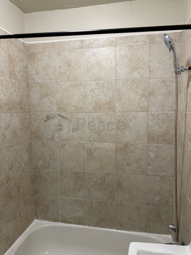 Building Photo - 417 Wall St