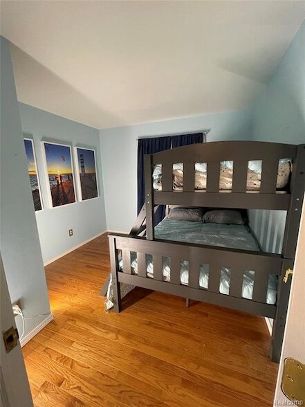 Building Photo - 1253 Bamford St