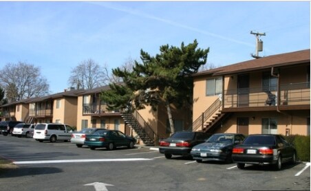 Primary Photo - Villa Serena Apartments