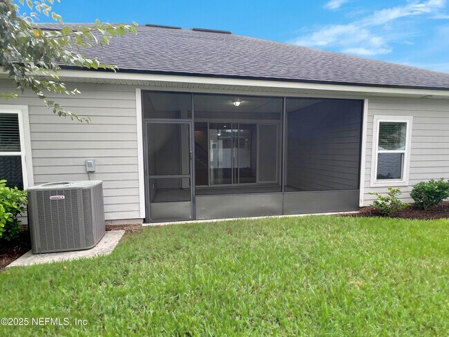 Building Photo - 84143 Swallowtail Dr