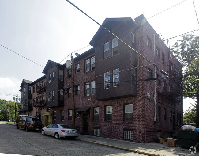 Bellvue Terrace Apts 30 Haddon Ave Collingswood NJ 08108 Apartment