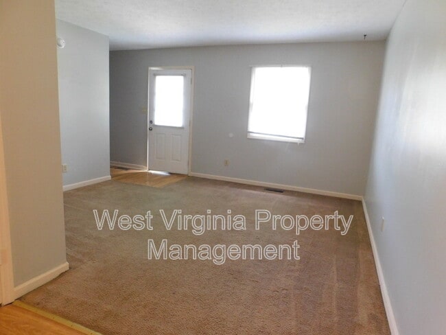 Building Photo - 152 Cardinal Wy