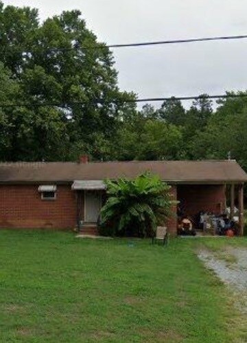 Primary Photo - 255 Victoria St