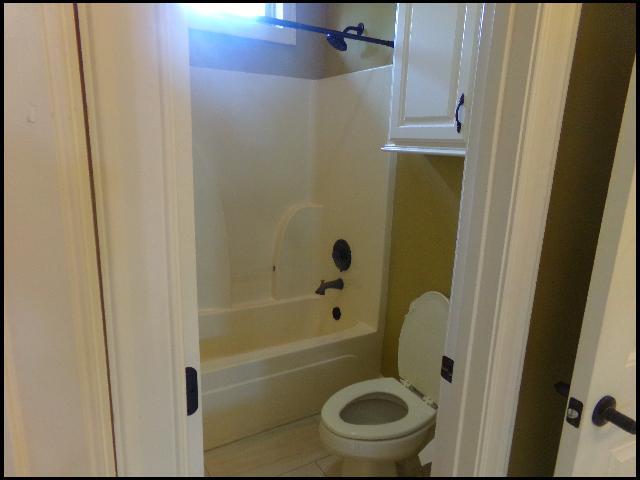 Building Photo - 111 Chelle Ln