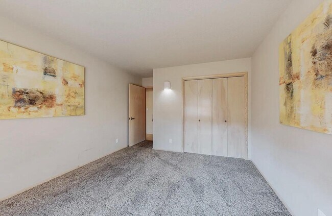 Building Photo - 2411 Tramway Terrace Ct NE
