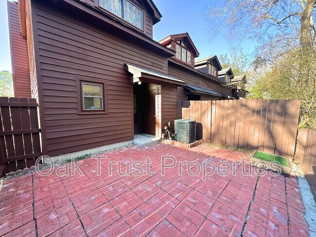 Building Photo - 4449 Great Oak Dr