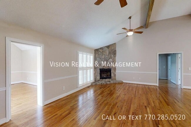 Building Photo - 28 Summerwind Dr