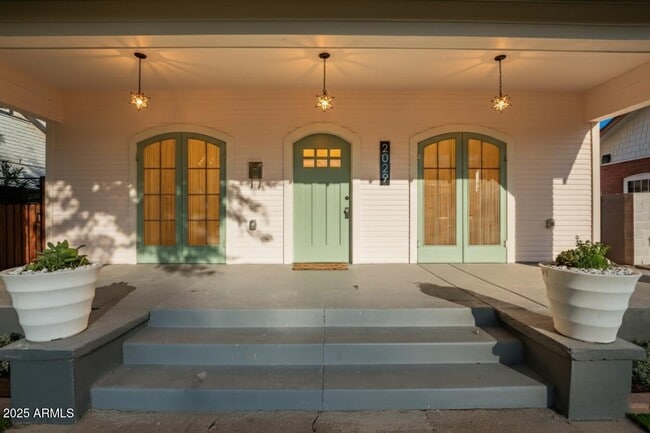 Building Photo - 2029 N 10th St