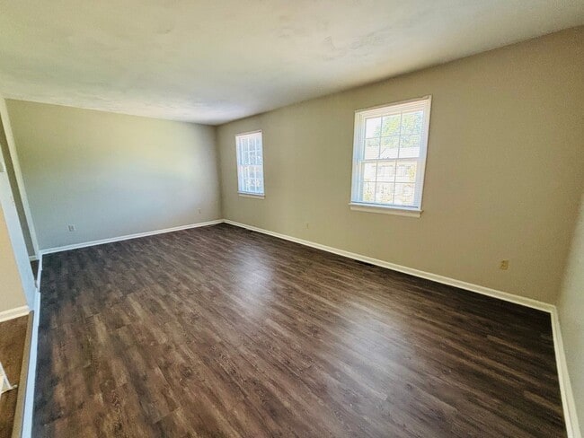 Building Photo - 2712 Wellesley Ct