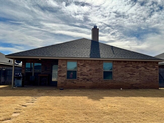 Building Photo - 5718 111th St