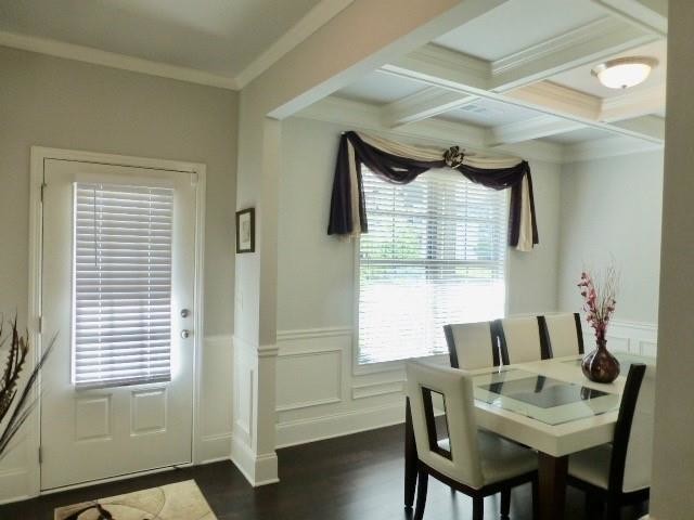 Building Photo - 2111 Apple Orchard Way