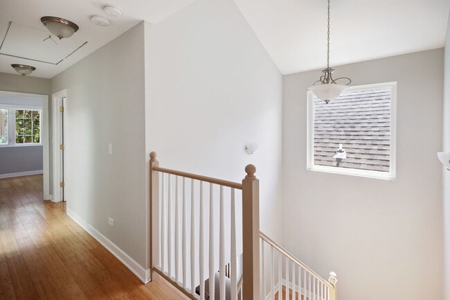 Building Photo - 1724 N Keeler Ave