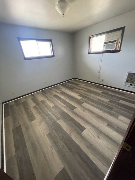 Building Photo - 119 Edgehill Dr