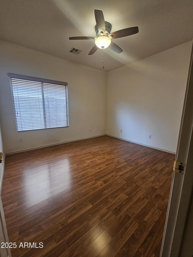 Building Photo - 12815 W Mulberry Dr