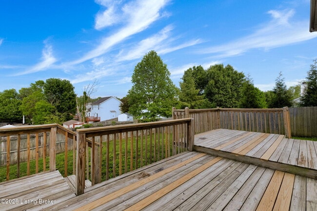 Building Photo - 5001 Middlesex Dr