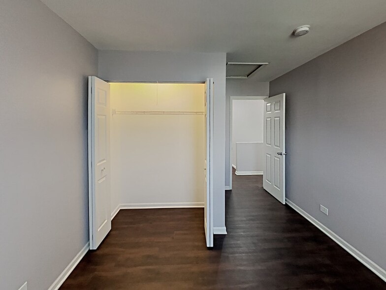 Building Photo - 649 Winchester Ct