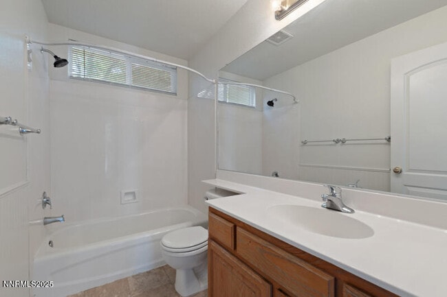 Building Photo - 7021 Heatherwood Dr
