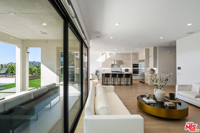 Building Photo - 20712 Deer Grass Ct