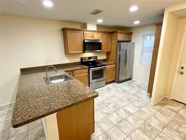 Building Photo - 10605 Timber Ln