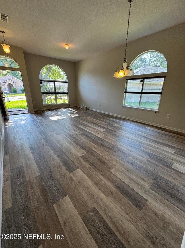 Building Photo - 6932 Morse Oaks Dr