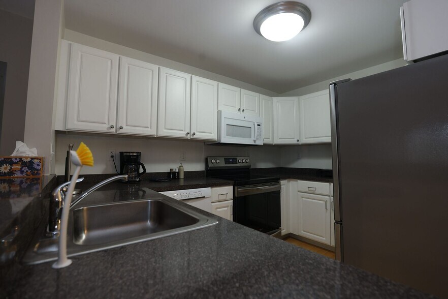 Building Photo - 30 Franklin St