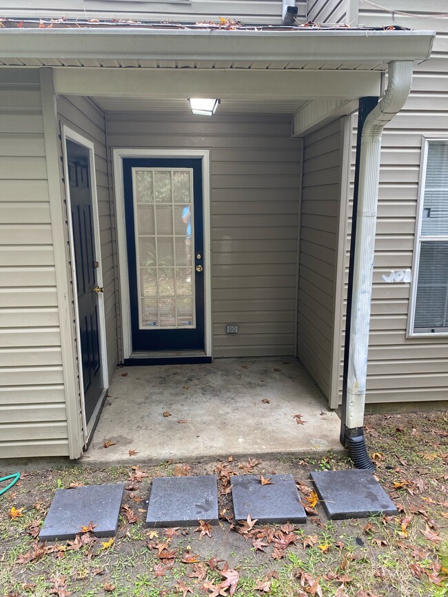Building Photo - 2446 Talco Hills Dr