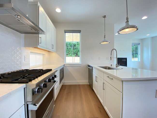 Building Photo - Great Home for rent