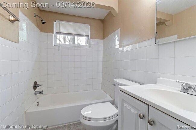 Building Photo - 15391 Appoline St