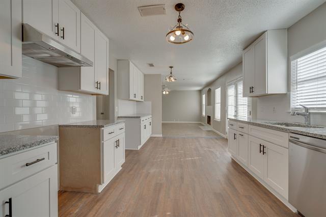 Building Photo - 1029 Beechwood Dr