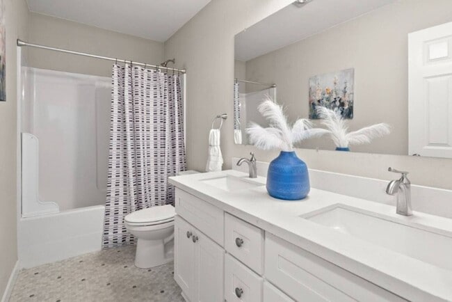 Building Photo - 6638 S Warner St