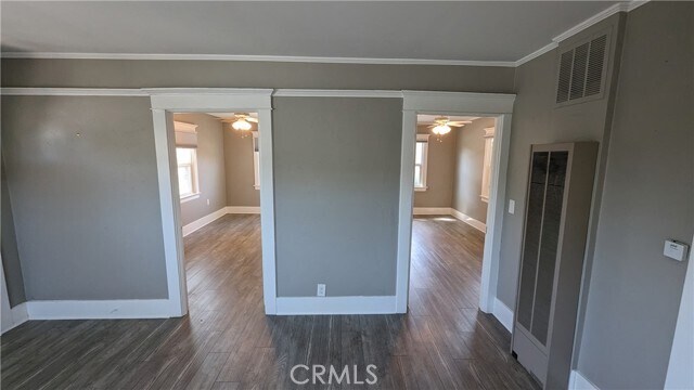 Building Photo - 204 S Ohio St