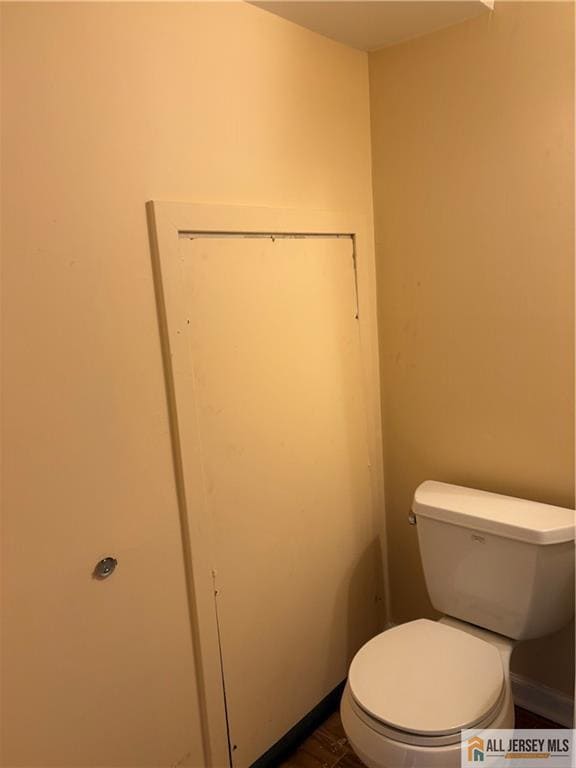 Building Photo - 904 Gregorys Way