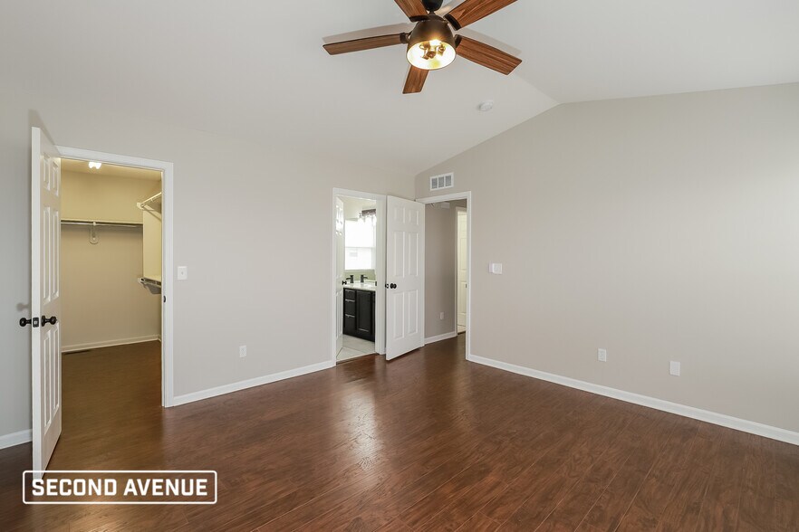 Building Photo - 7816 N Lister Ave