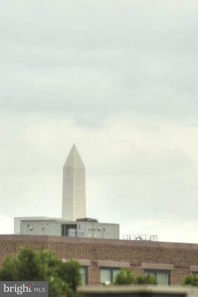 Building Photo - 1228 30th St NW