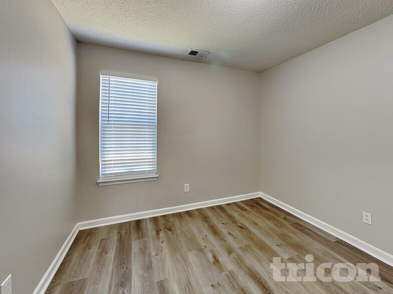 Building Photo - 1264 W Briar Ridge Ct