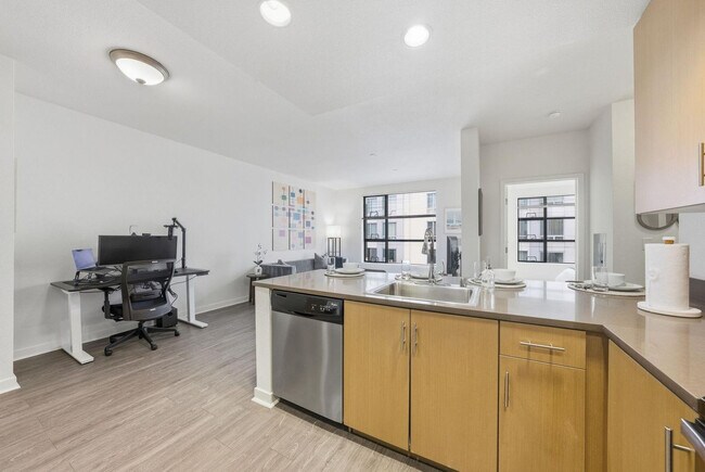 Building Photo - 1155 4th St